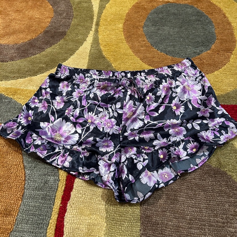 NWOT Adore Me Satin Floral Print Flower Pajama Shorts Sleep Sleepwear Medium